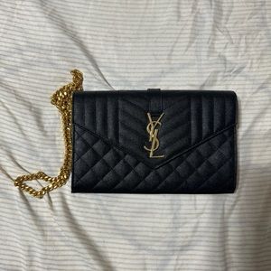 YSL Envelope Triquilt YSL Wallet on Chain in Grained Leather